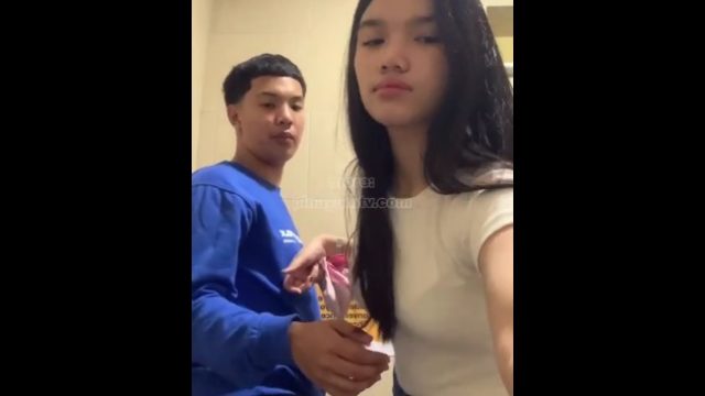Ngewe di Toilet Mall