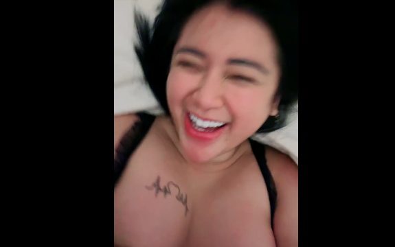 Tante Rosa Berisik Ke Enak’an